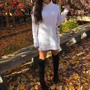 Calvin Klein Sweater